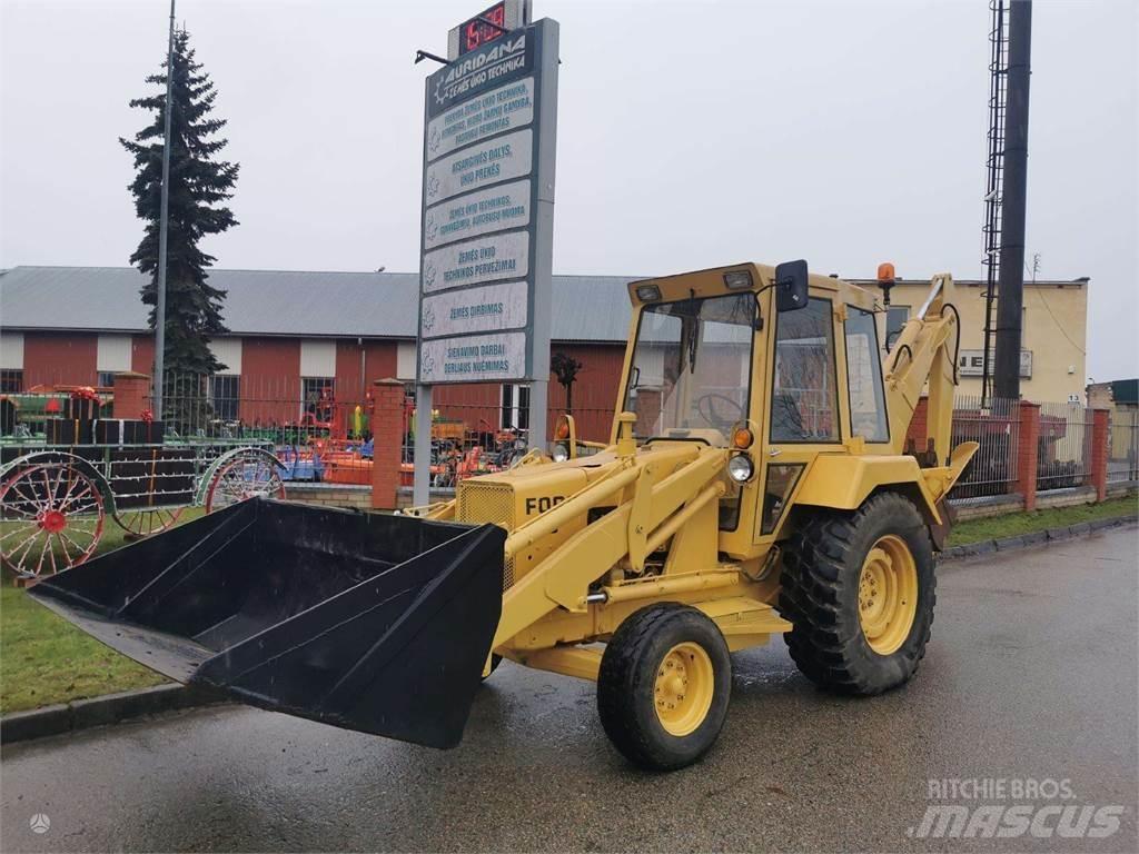 Ford 550 Traktorgravere