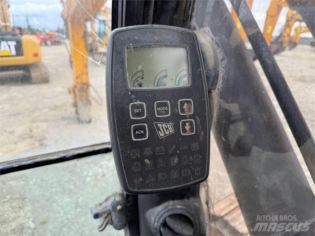 JCB JS 220 LC Beltegraver