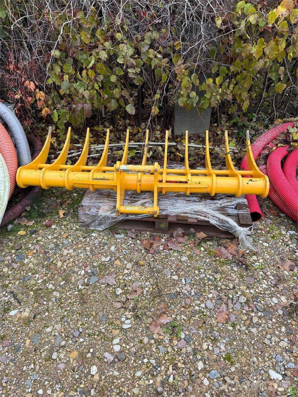 JCB JS145LR Beltegraver