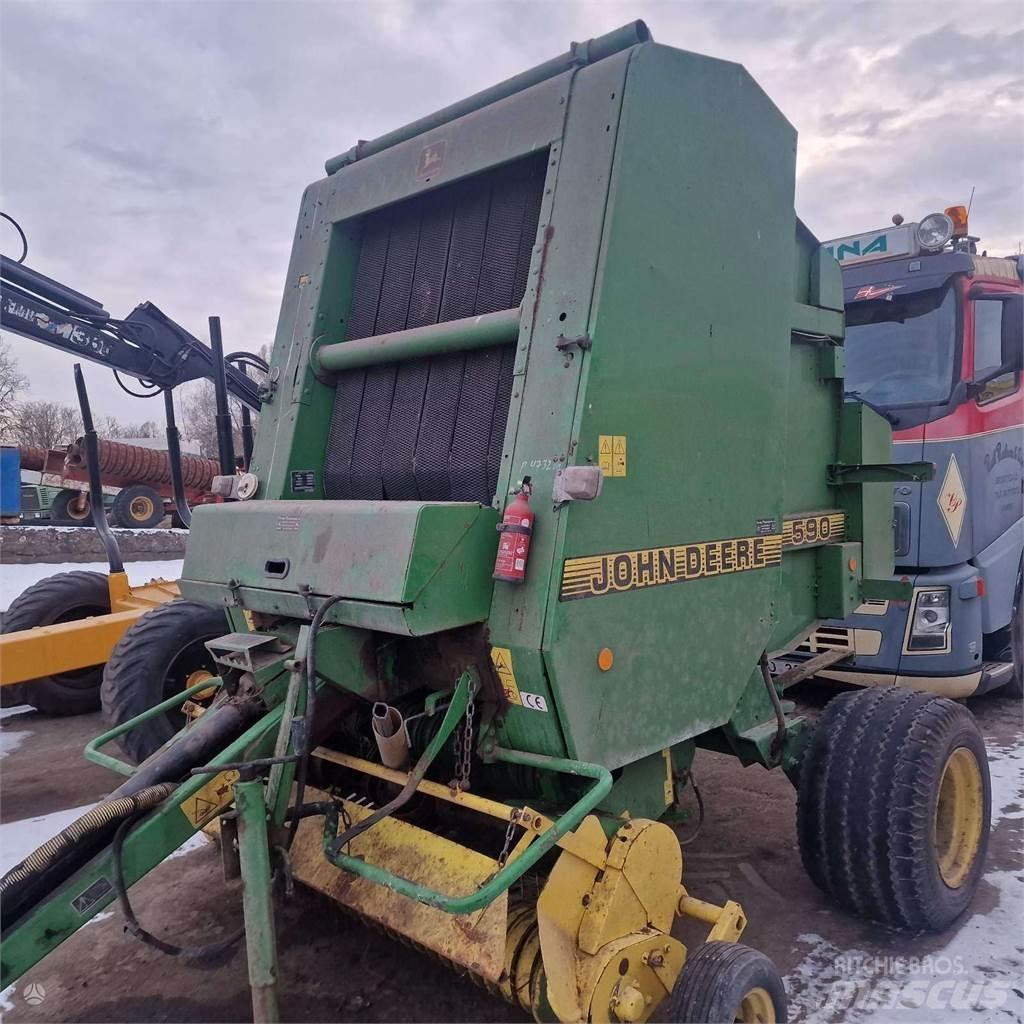 John Deere 590 Rundballepresser