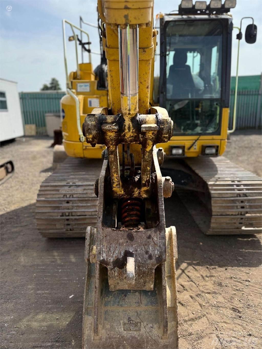 Komatsu PC138US Beltegraver
