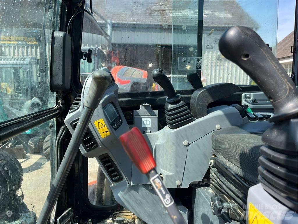 Kubota KX057-4 Beltegraver
