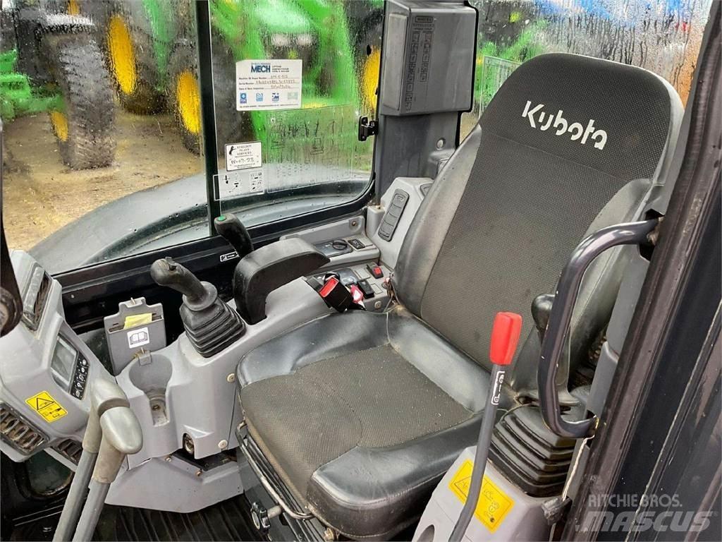 Kubota U48-4 Beltegraver