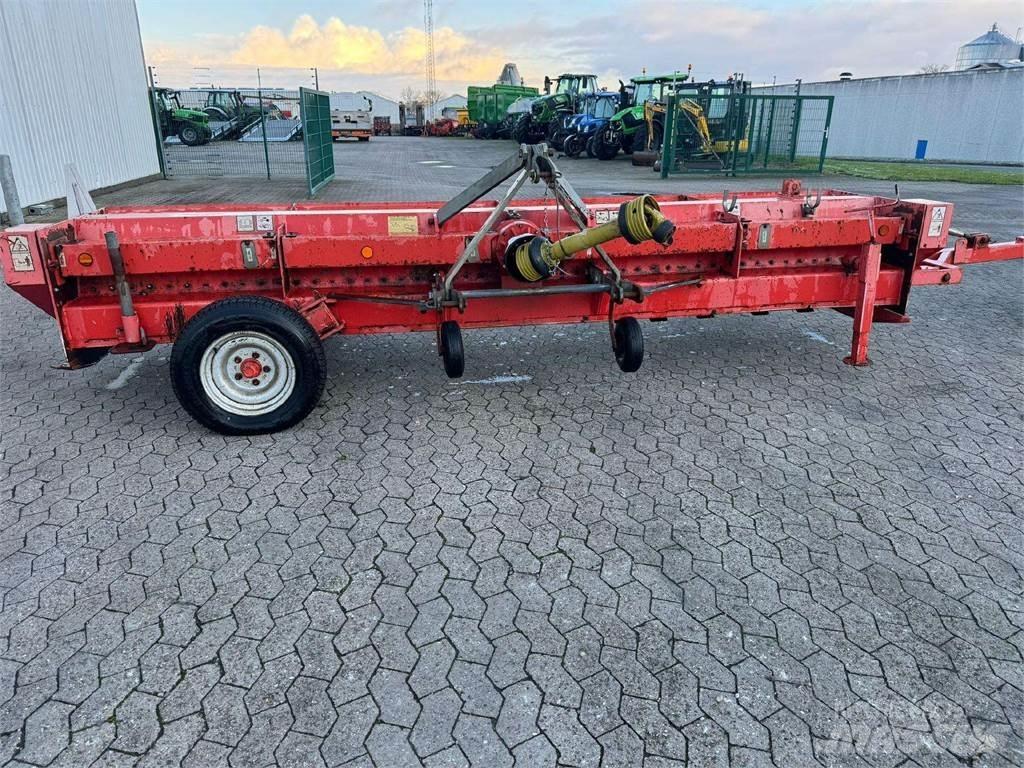 Kuhn BNG 450 Slåmaskiner