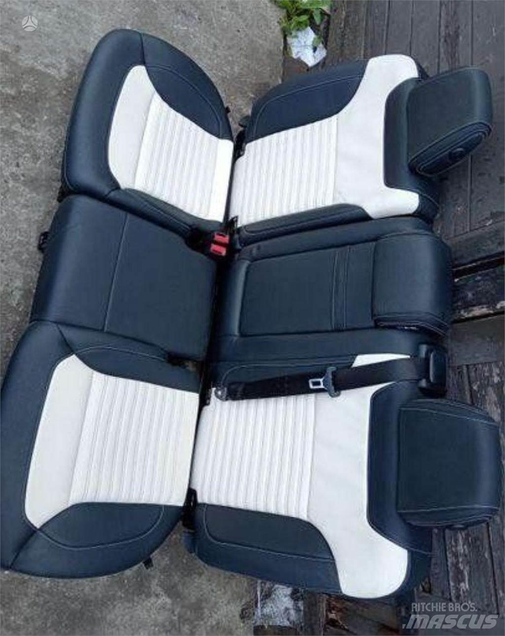 Mercedes-Benz  Anlegg - Annet