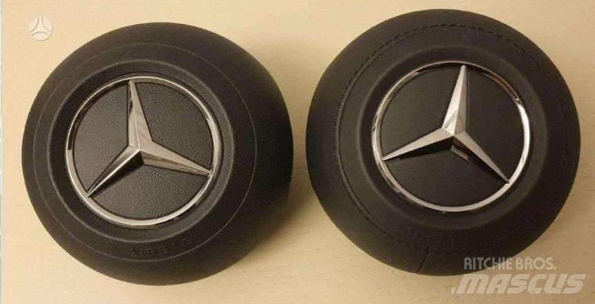 Mercedes-Benz  Anlegg - Annet