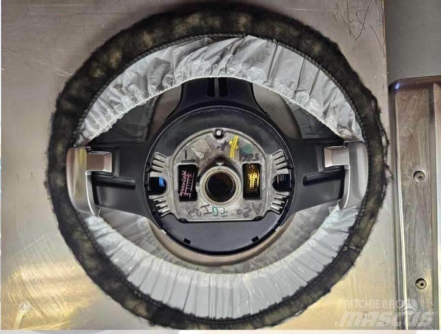 Mercedes-Benz  Anlegg - Annet