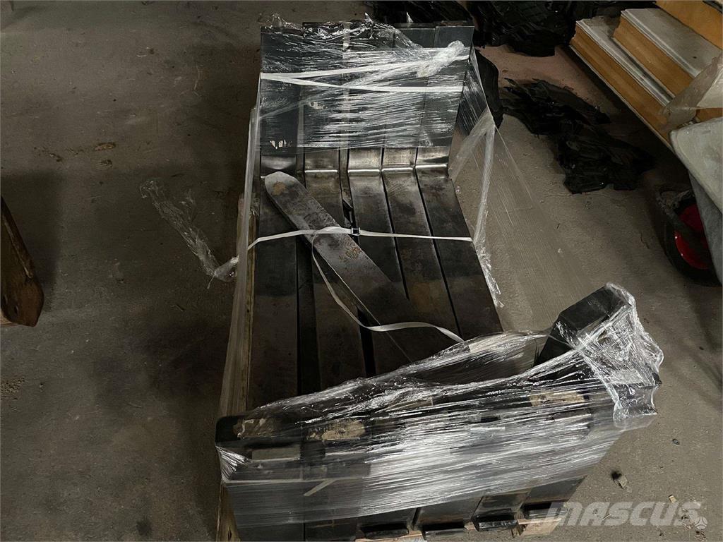 Toyota RRE200 Gaffeltrucker - Annet