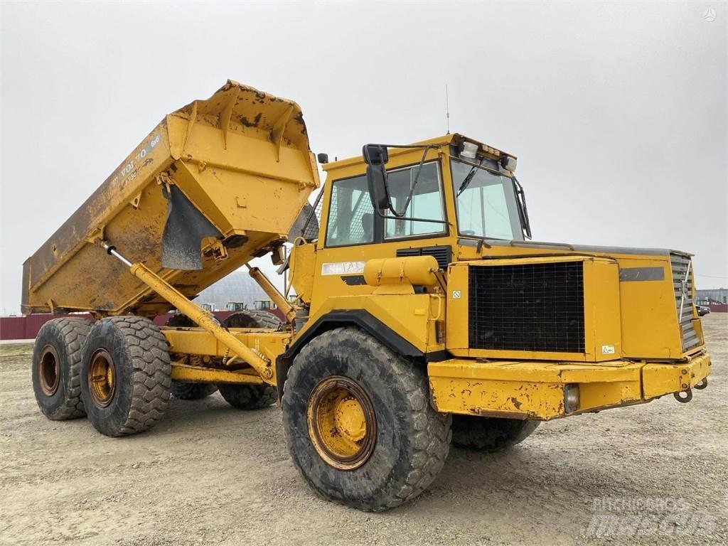 Volvo A25C , Nr.6 Rammestyrte Dumpere