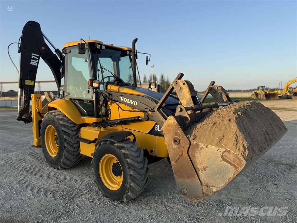 Volvo BL 71 Traktorgravere