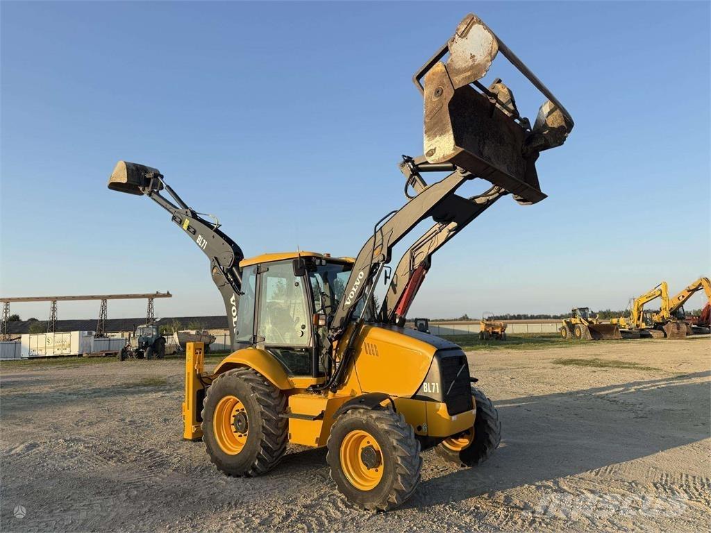 Volvo BL 71 Traktorgravere