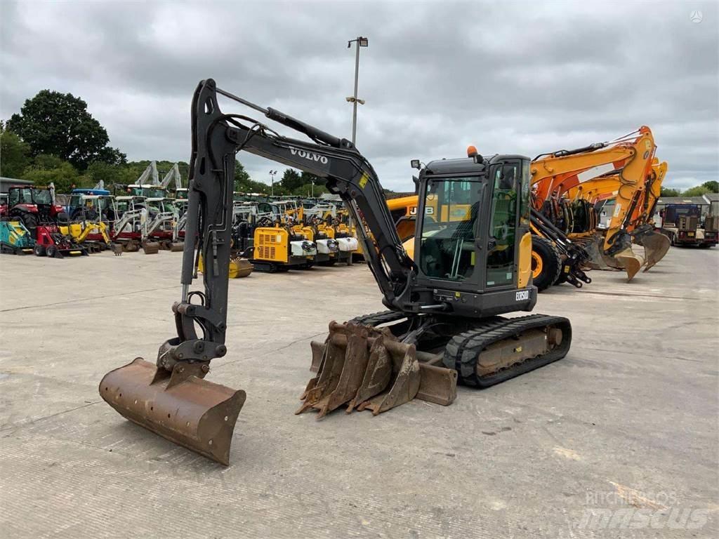 Volvo ECR50 Beltegraver