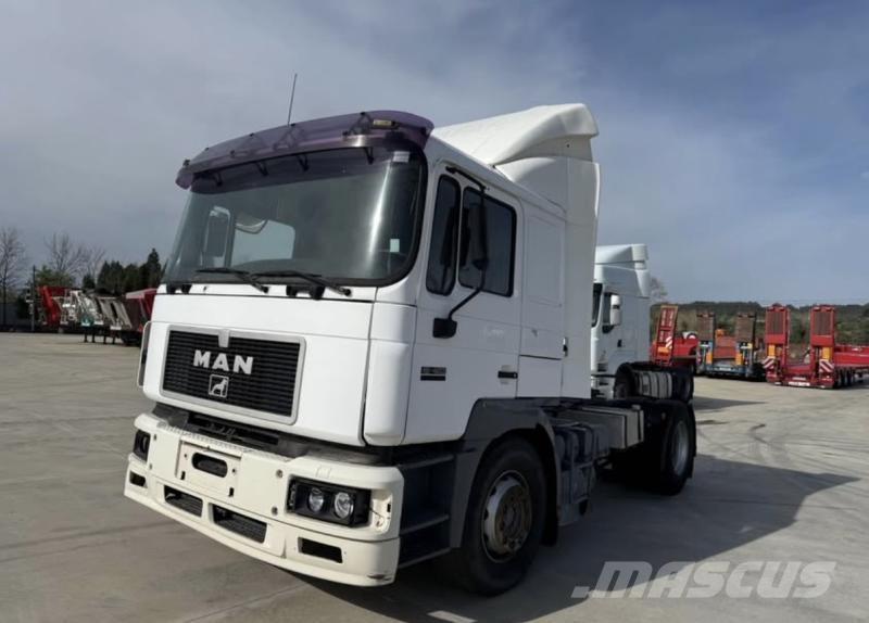 MAN 19.403 Trekkvogner