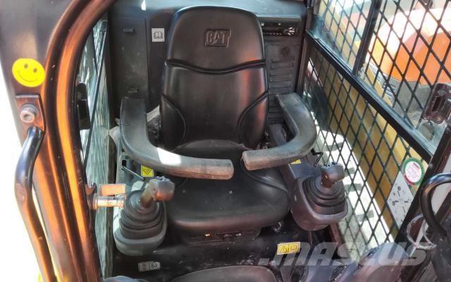 CAT 259D HF Kompaktlastere