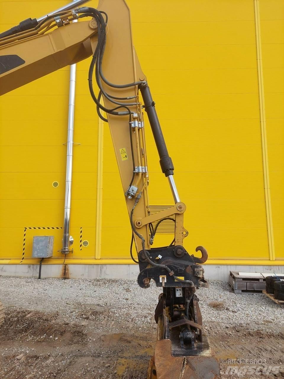 CAT 313 FL Beltegraver