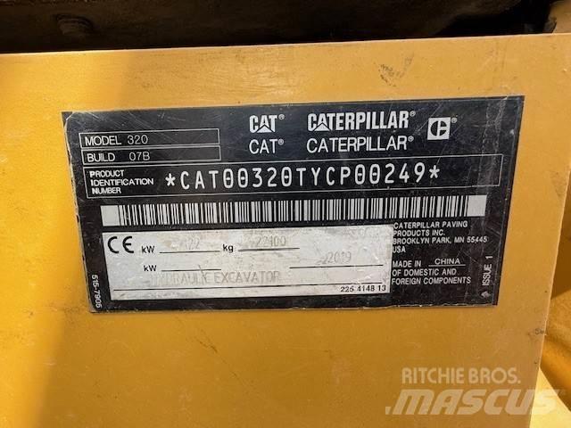 CAT 320 Beltegraver
