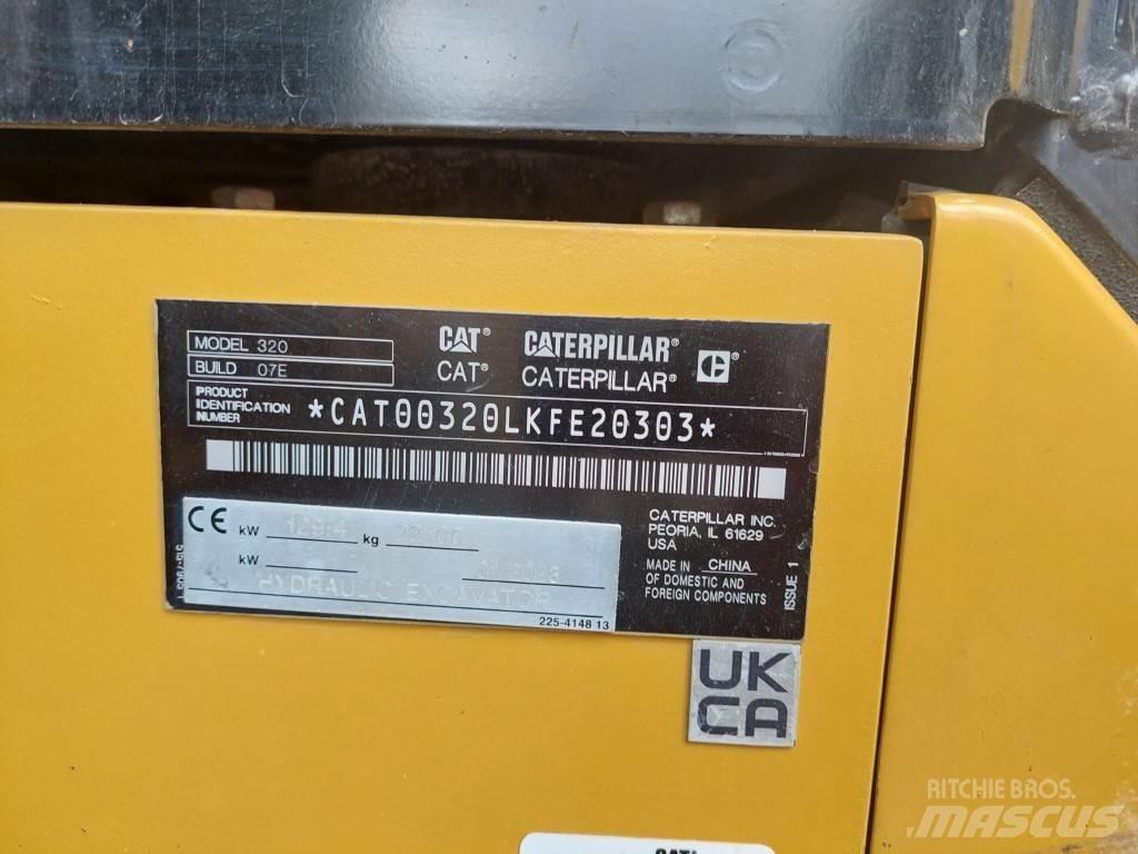 CAT 320 Beltegraver