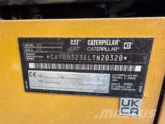 CAT 323-07 Beltegraver