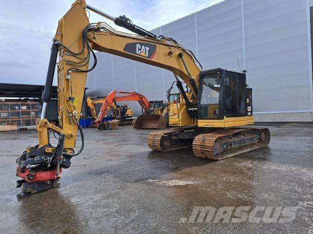 CAT 325F Beltegraver