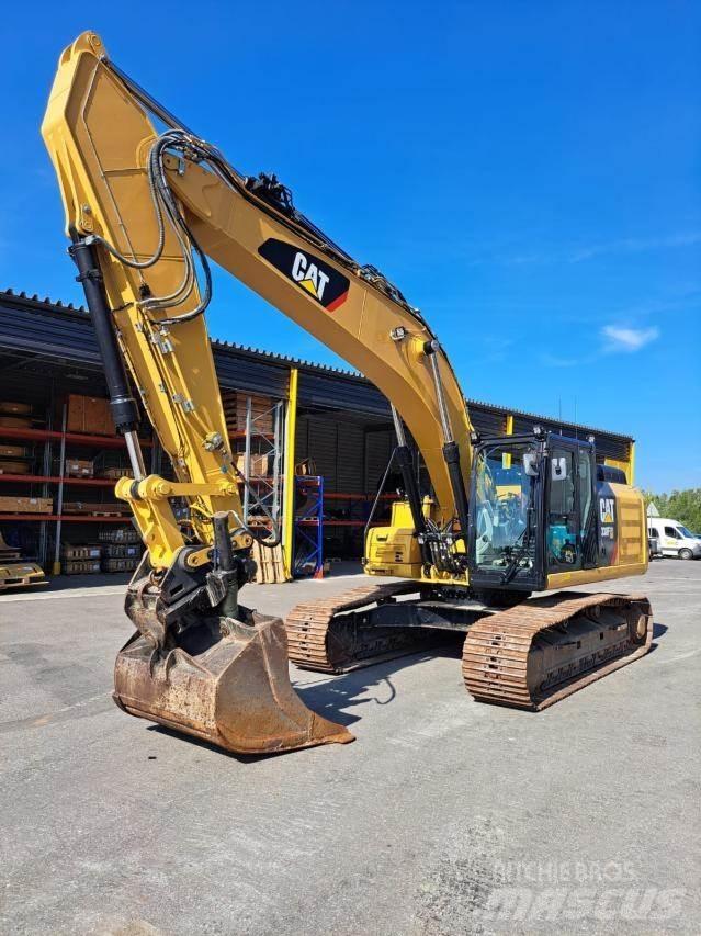 CAT 330F Beltegraver