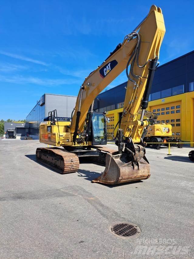 CAT 330F Beltegraver