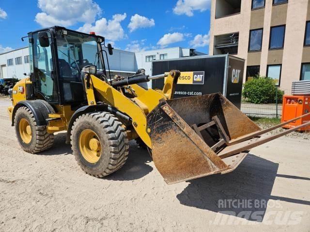 CAT 908M Hjullastere