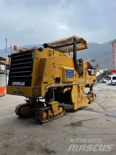CAT PM 200 Skraper