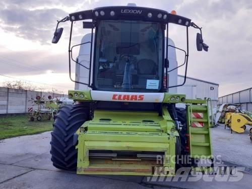 CLAAS Lexion 670 Skurtreskere