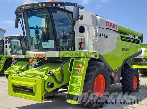 CLAAS Lexion 750 Skurtreskere