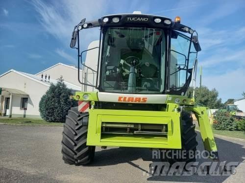 CLAAS Tucano 440 Skurtreskere