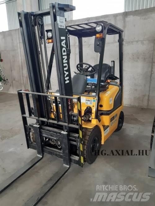 Hyundai 15L-7M Landbruk - Annet