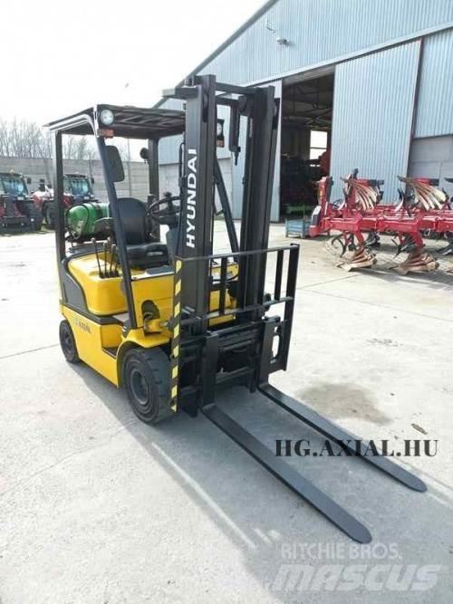 Hyundai 15L-7M Landbruk - Annet