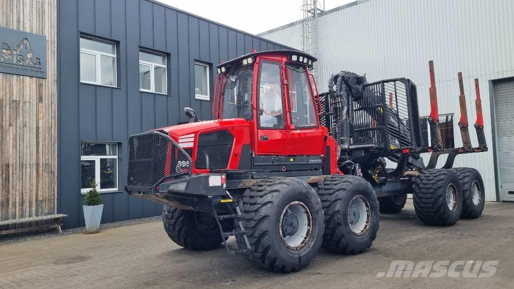 Komatsu 895 Lassbærere