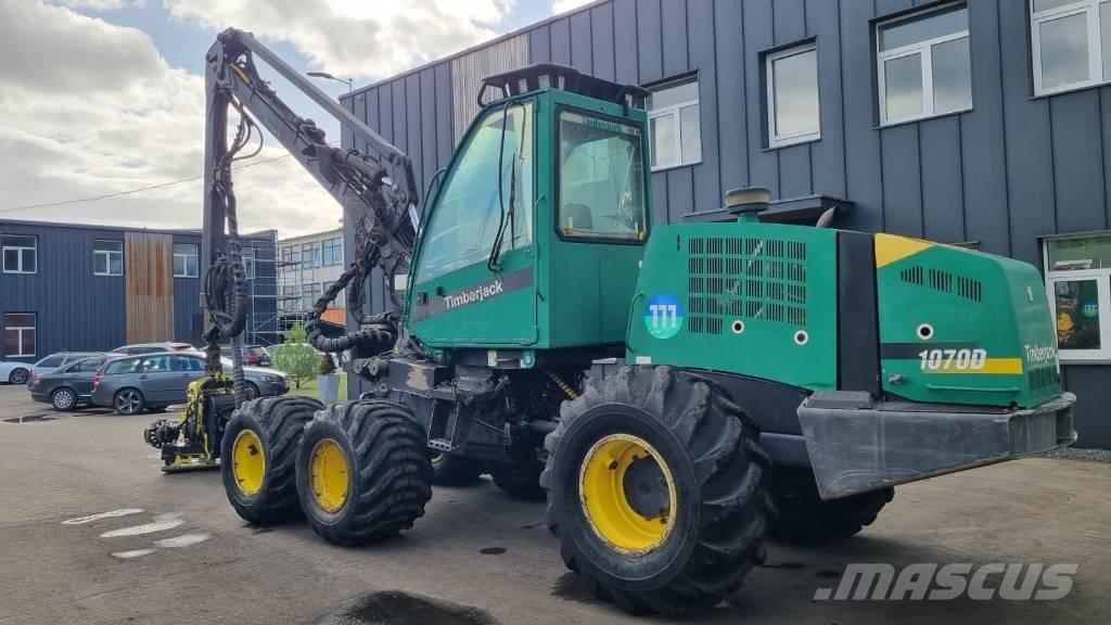 John Deere 1070 D Hogstmaskiner