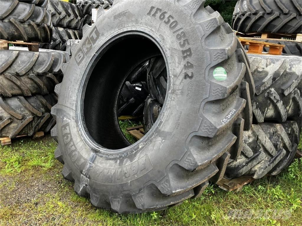 BKT 650/85R42 IF Dekk, hjul og felger