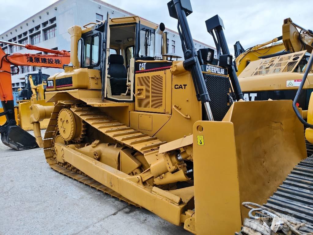 CAT D 7 R Dozere Beltegående