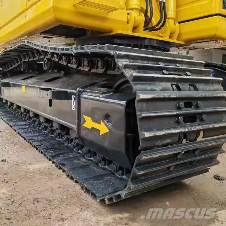 Komatsu PC220-8 Beltegraver