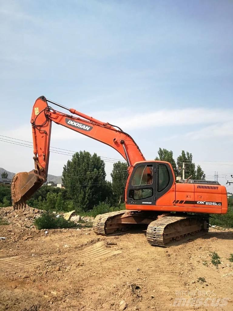 Doosan dx225 Beltegraver