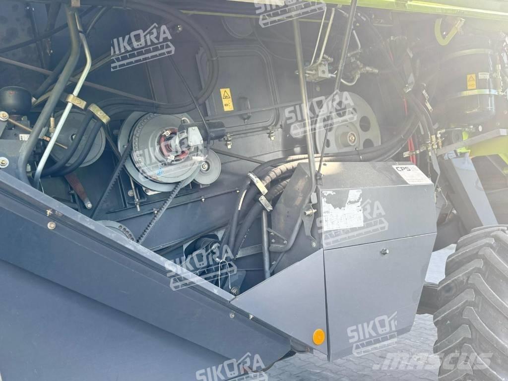 CLAAS Tucano 340 Skurtreskere