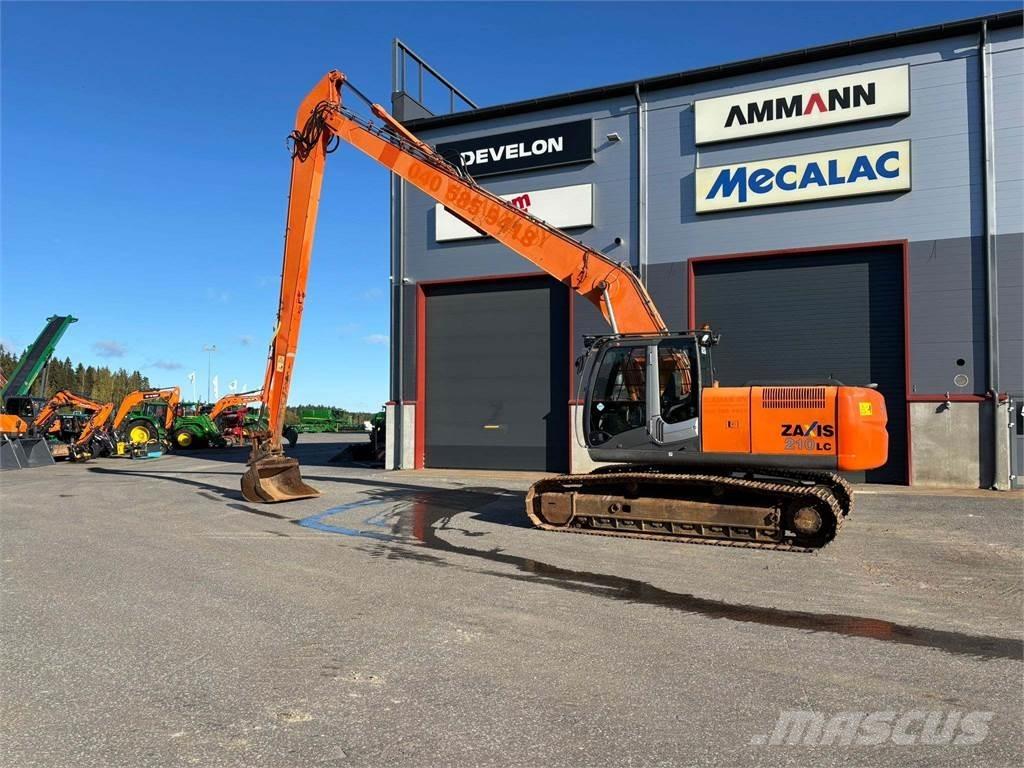 Hitachi ZX210LC-3 Gravemaskiner med lang bom