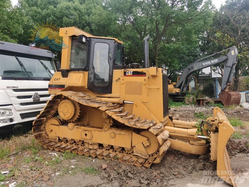 CAT D 5 N Dozere Beltegående