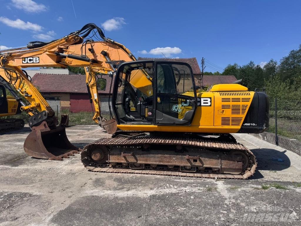 JCB JS 210 LC Beltegraver