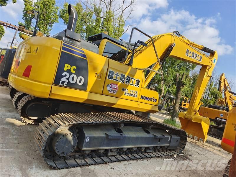 Komatsu PC 200 Beltegraver
