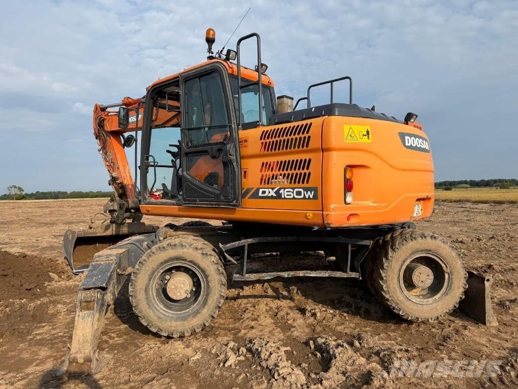 Doosan DX 160 W-3 Hjulgravere