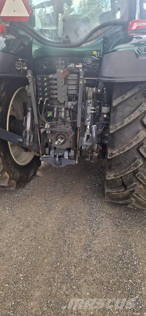 Valtra T194 versu Traktorer