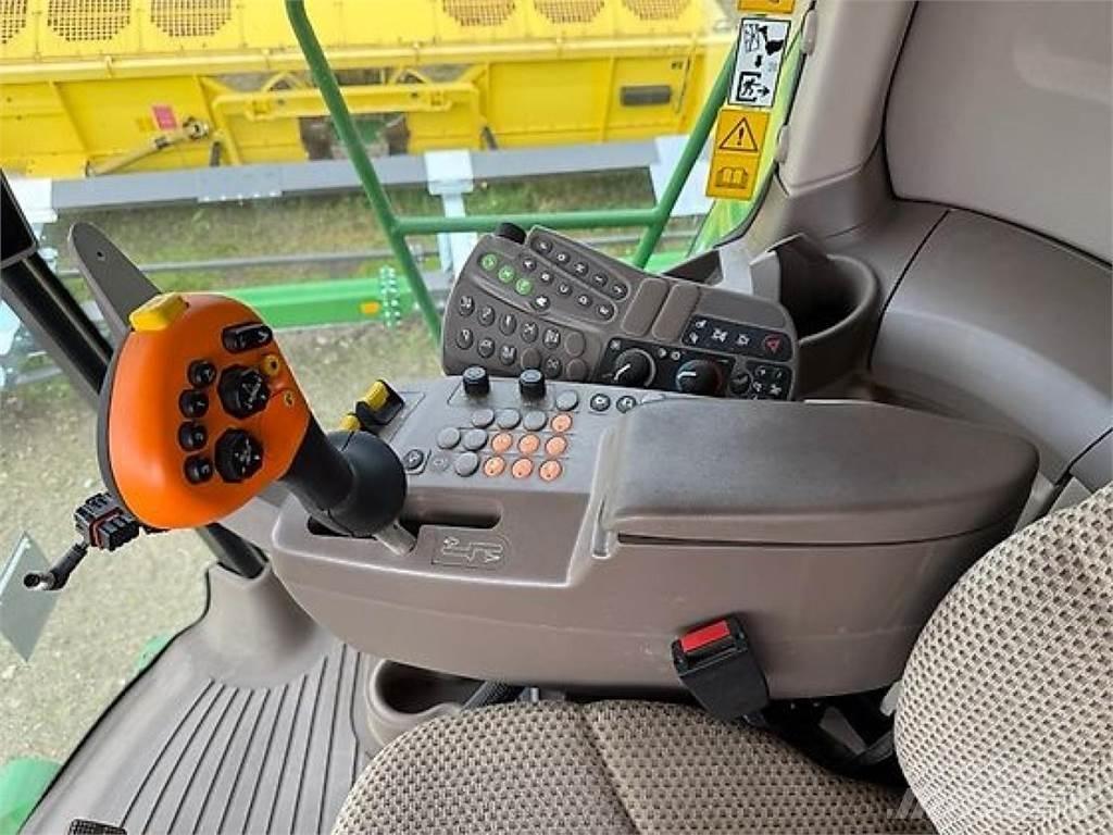 John Deere T560i Skurtreskere