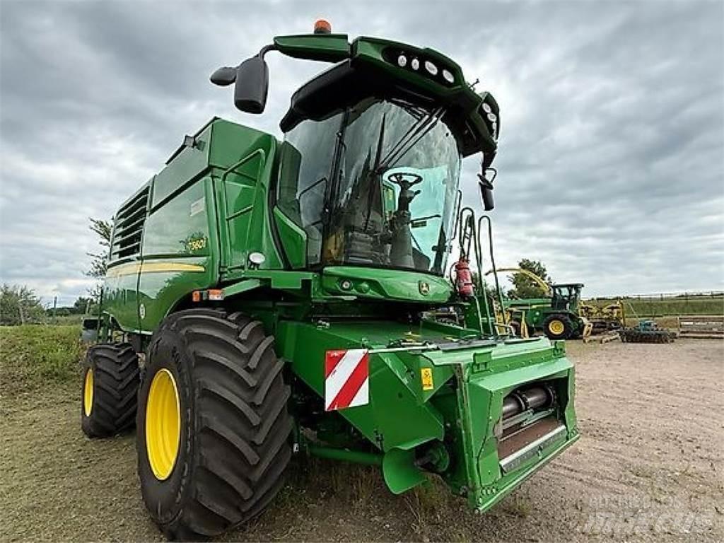 John Deere T560i Skurtreskere