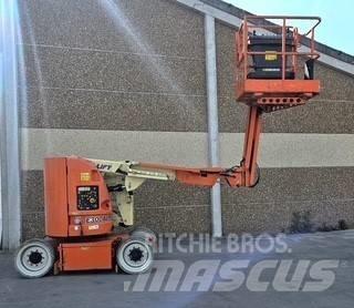 JLG E 300 AJP Leddede bomlifter