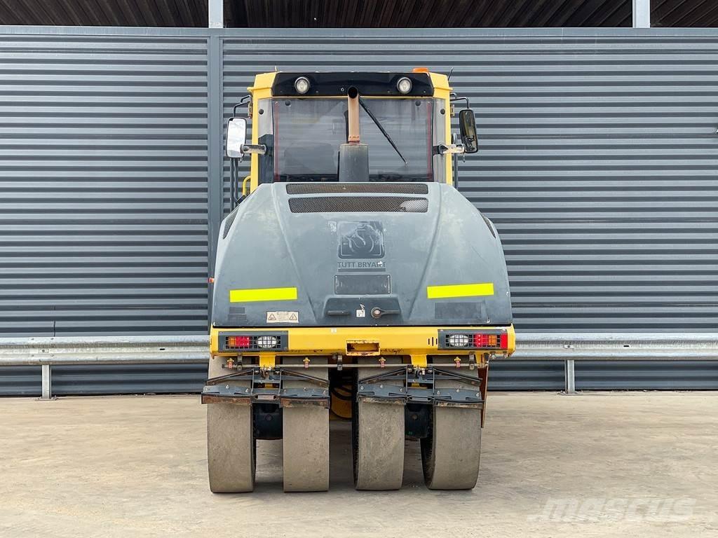 Bomag BW 25 RH Gummihjulsvalser