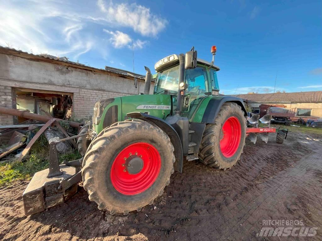 Fendt 820 Traktorer